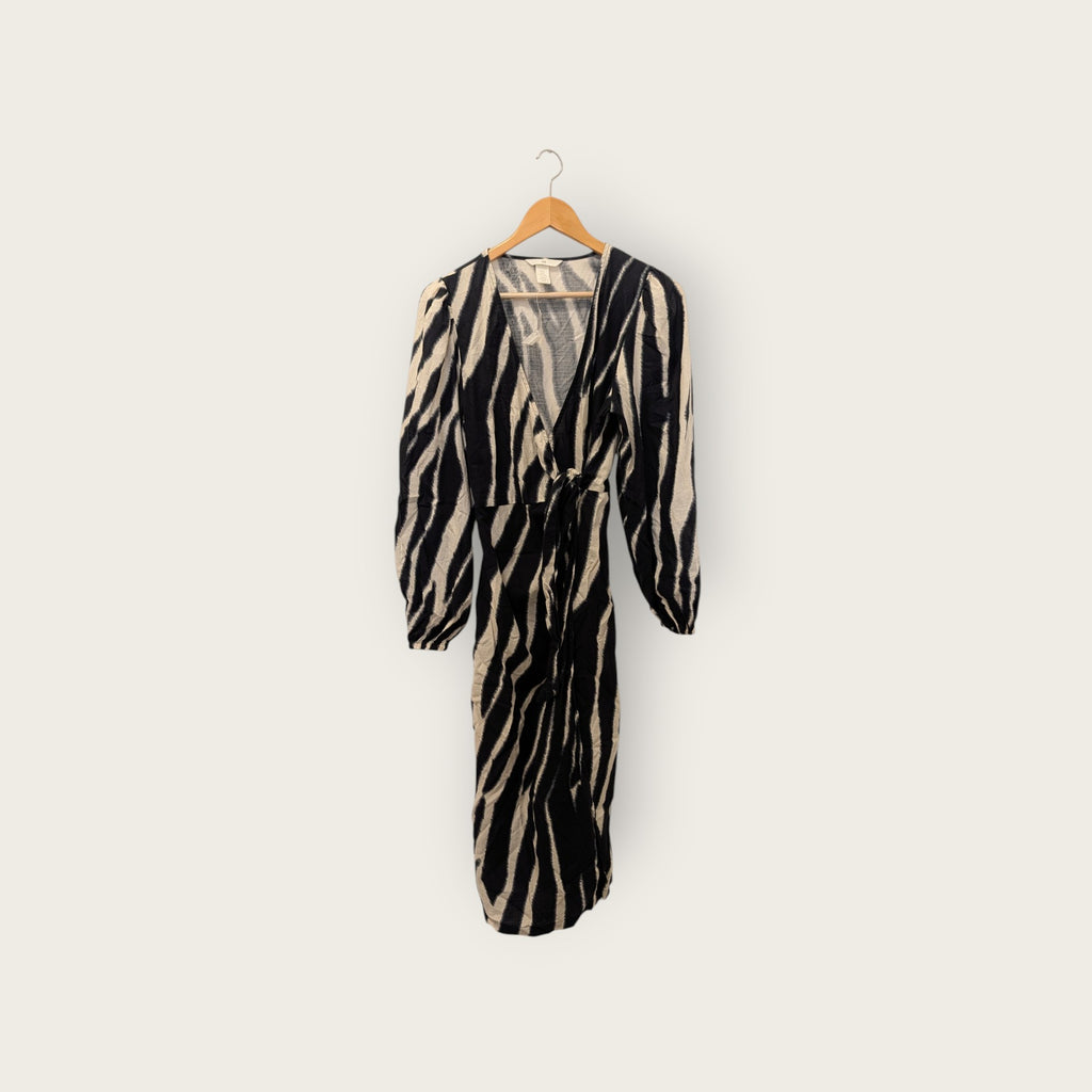 H&M Animal Print Wrap Dress with Puff Sleeves — New