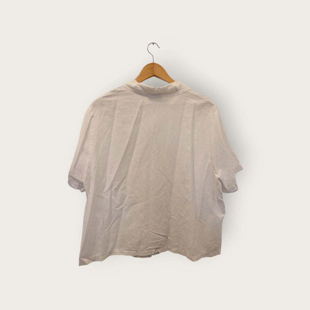 'Hot Cotton' White Boxy Button-Down
