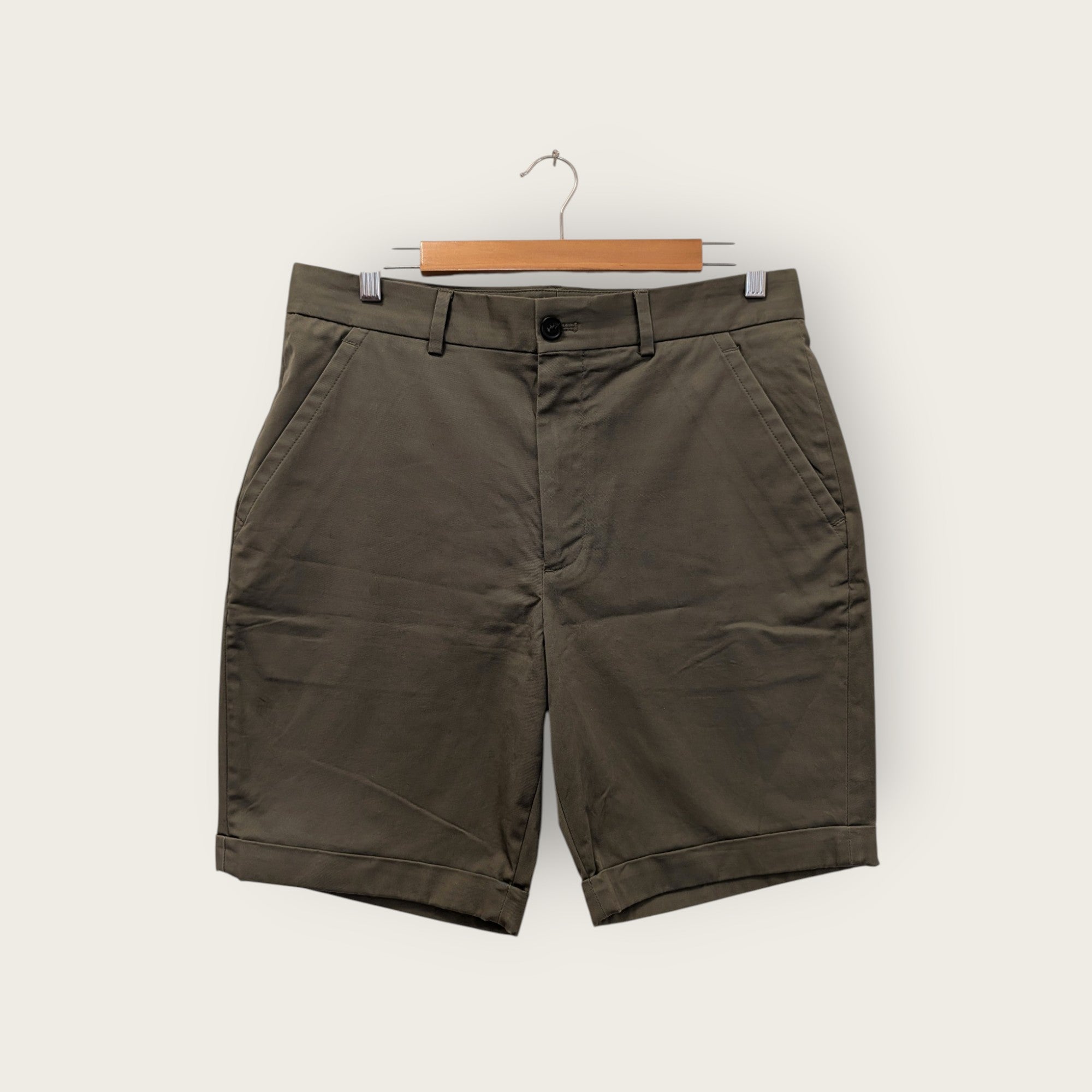 Zara Olive Cuffed Utility Shorts