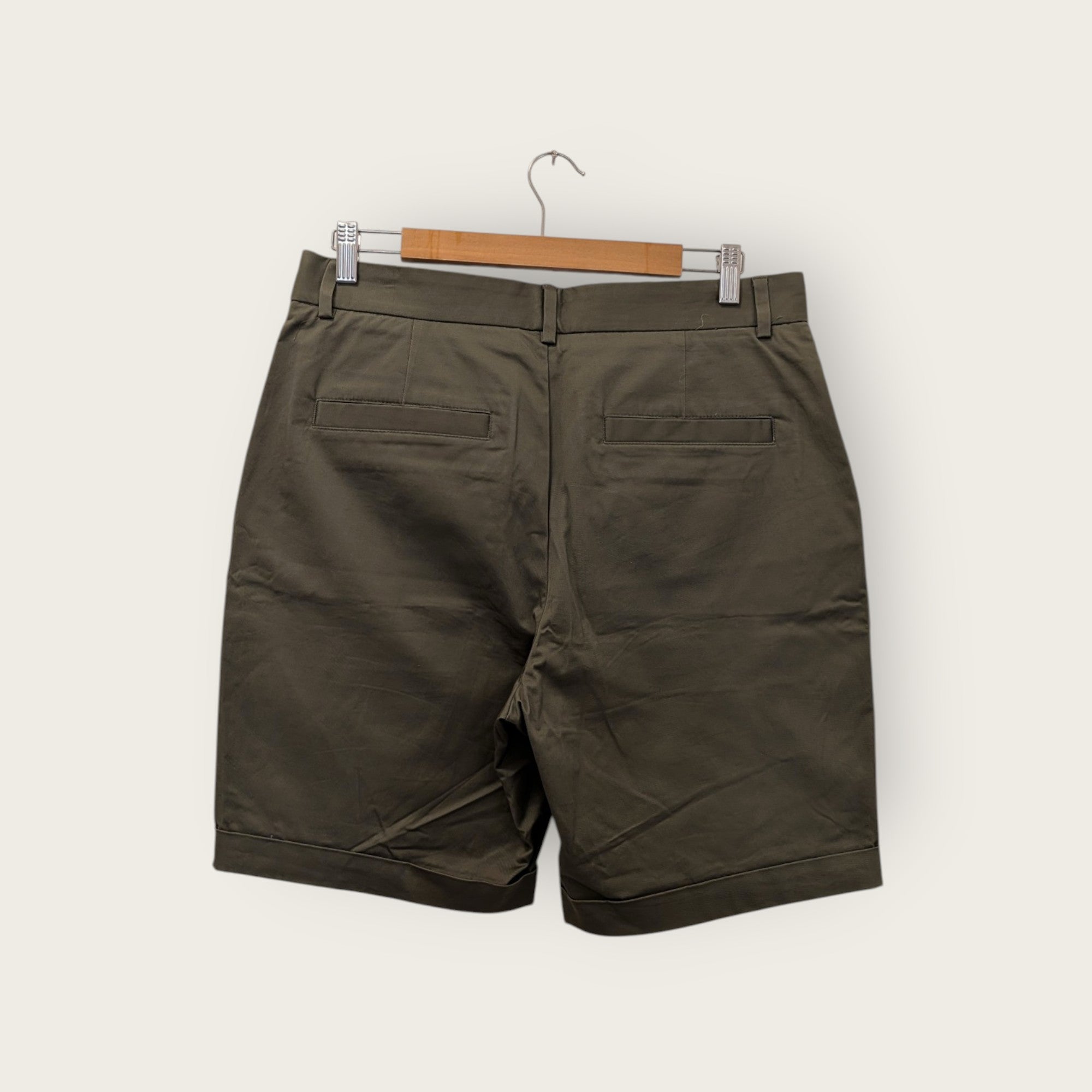 Zara Olive Cuffed Utility Shorts
